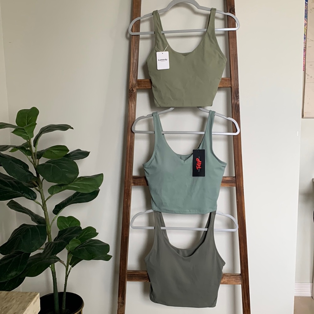 Set of 3 Align Style Tank Tops